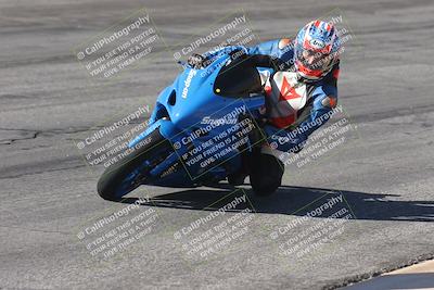 media/Oct-13-2025-Moto Forza (Mon) [[a66d839500]]/3-B Group/Session 2 (Bowl)/